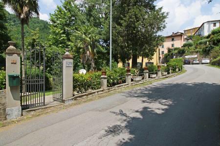 Apartment Poesia Bagni di Lucca Exterior foto